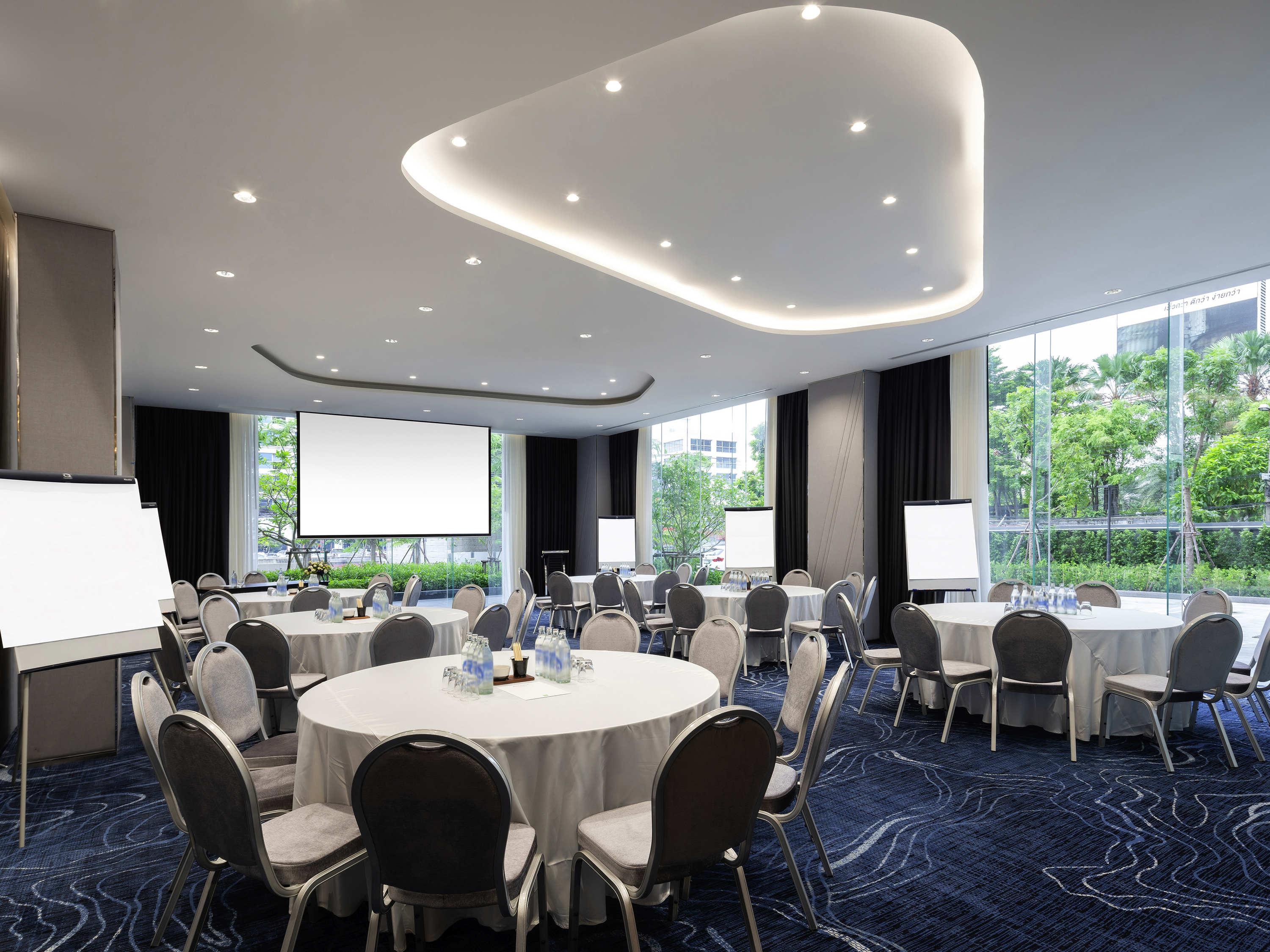 Ibis Styles Bangkok Ratchada Hotel Kültér fotó